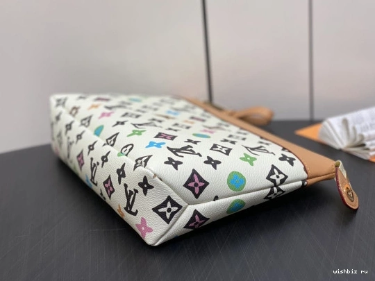 WIS POCHETTE VOYAGE SOUPLE-32*21*8CM LOUIS VUITTON 1025